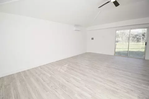 Living - 401 Washington St, Ramona, CA 92065 photo 14 of 19