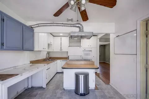 Kitchen - 8749 Cottonwood Ave, Santee, CA 92071 photo 2 of 8