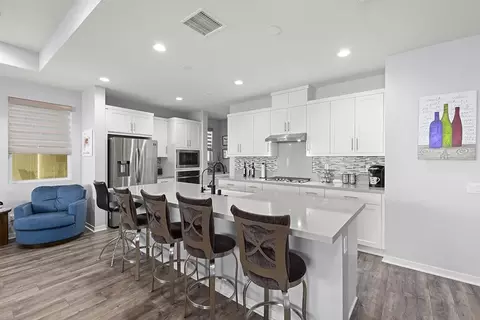 Kitchen - 32100 Sedge Way, Temecula, CA 92591 photo 2 of 7
