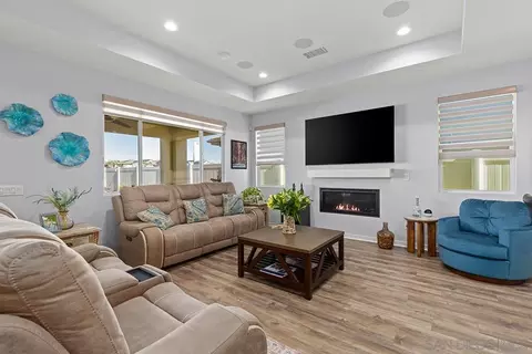 Living - 32100 Sedge Way, Temecula, CA 92591 photo 3 of 4