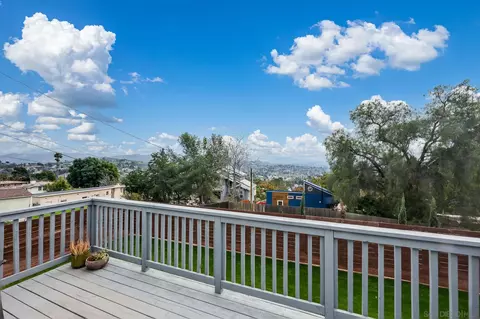 Exterior - 11739 Walnut Rd, Lakeside, CA 92040 photo 4 of 12