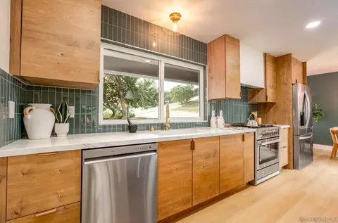 Kitchen - 1602 Montgomery, Vista, CA 92084 photo 2 of 2