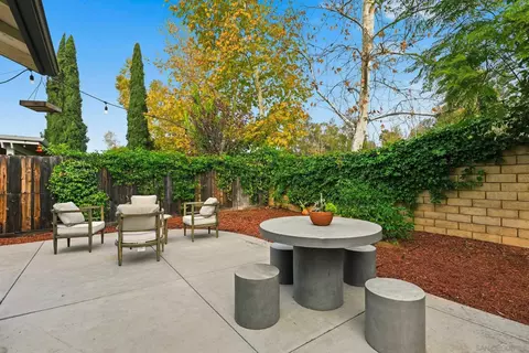 Exterior - 14015 Olive Meadows Pl, Poway, CA 92064 photo 5 of 6