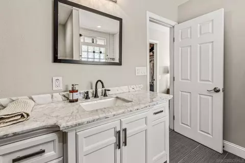 Bath - 1410 San Bernardino Ave, Spring Valley, CA 91977 photo 3 of 3
