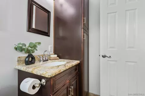 Bath - 10364 Woodpark Dr, Santee, CA 92071 photo 2 of 4