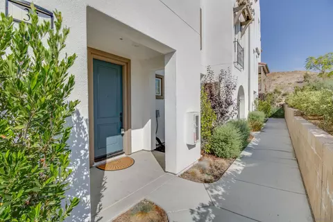 6012 Village Center Loop Rd #35, San Diego, CA 92130