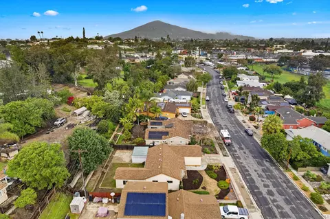 View/Area - 5914 Dugan Ave, La Mesa, CA 91942 photo 2 of 3