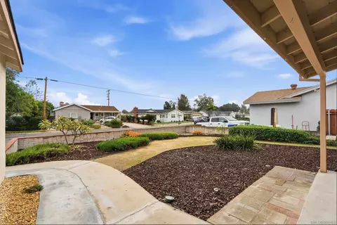Exterior - 5914 Dugan Ave, La Mesa, CA 91942 photo 8 of 9