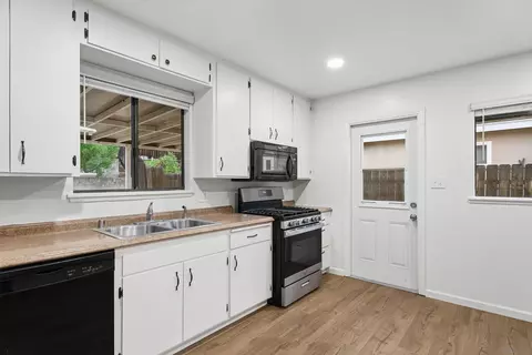 Kitchen - 5914 Dugan Ave, La Mesa, CA 91942 photo 3 of 3