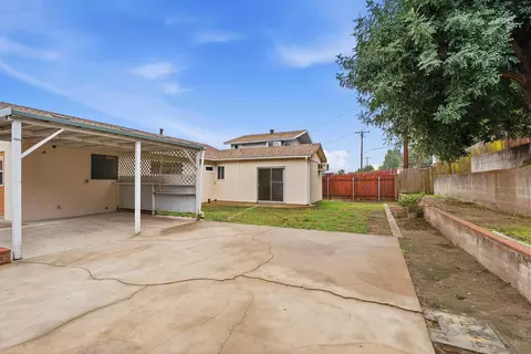 Exterior - 5914 Dugan Ave, La Mesa, CA 91942 photo 4 of 9