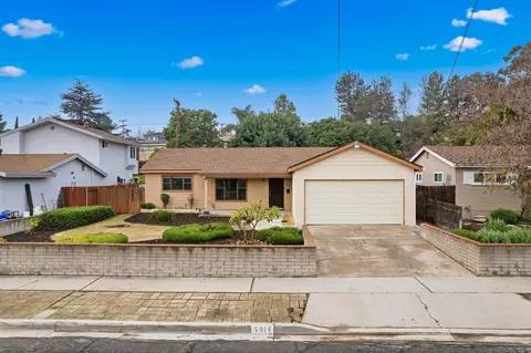 5914 Dugan Ave, La Mesa, CA 91942
