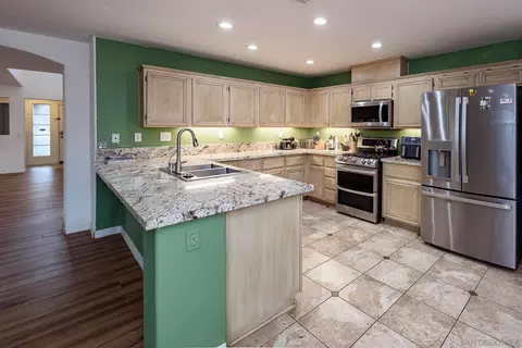 Kitchen - 1039 Eliot St, Oceanside, CA 92057 photo 2 of 3