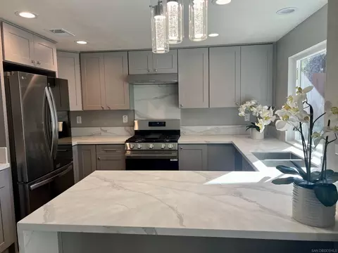 1487 Corte Rapallo, Escondido, CA 92026 photo 18