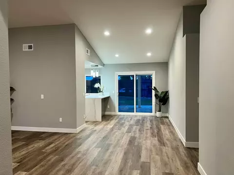 1487 Corte Rapallo, Escondido, CA 92026 photo 11
