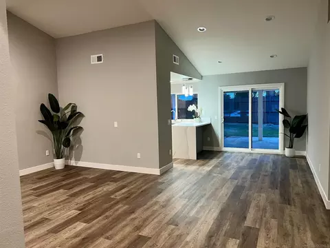 1487 Corte Rapallo, Escondido, CA 92026 photo 10