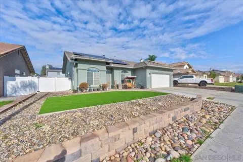 Exterior - 1359 H St, Ramona, CA 92065 photo 2 of 6