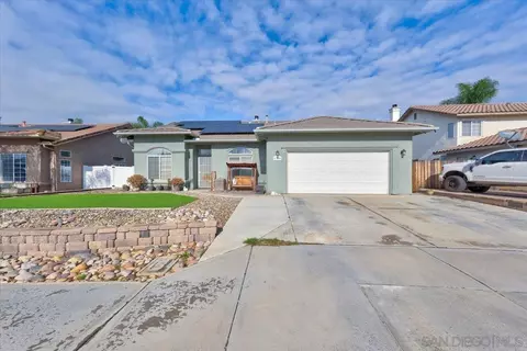 Exterior - 1359 H St, Ramona, CA 92065 photo 1 of 6