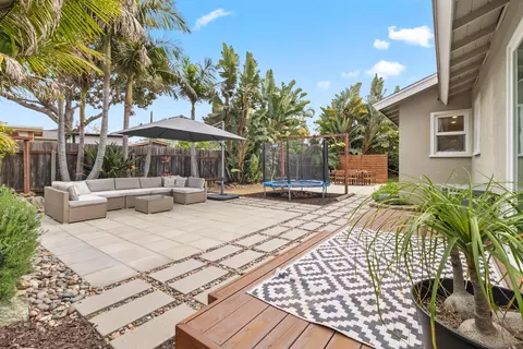 Exterior - 823 La Salina Pl, Oceanside, CA 92054 photo 8 of 12