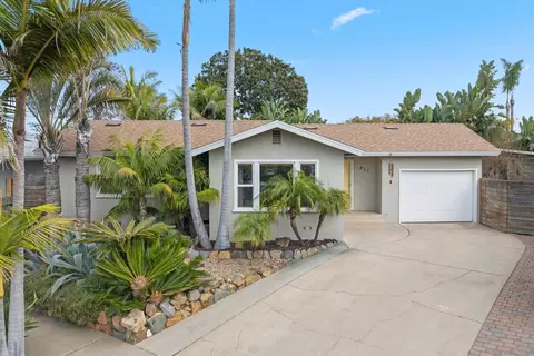 Exterior - 823 La Salina Pl, Oceanside, CA 92054 photo 2 of 12
