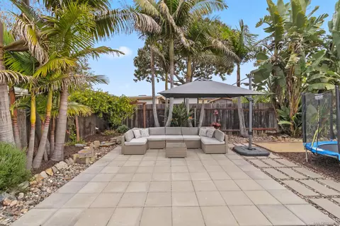 Exterior - 823 La Salina Pl, Oceanside, CA 92054 photo 10 of 12