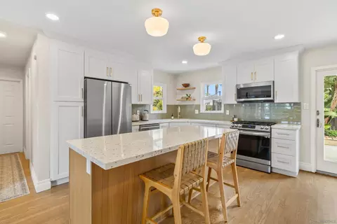 Kitchen - 823 La Salina Pl, Oceanside, CA 92054 photo 6 of 6
