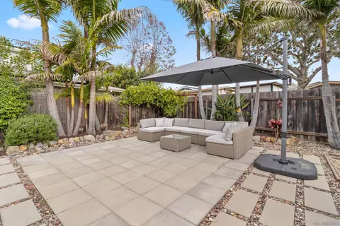 Exterior - 823 La Salina Pl, Oceanside, CA 92054 photo 7 of 12