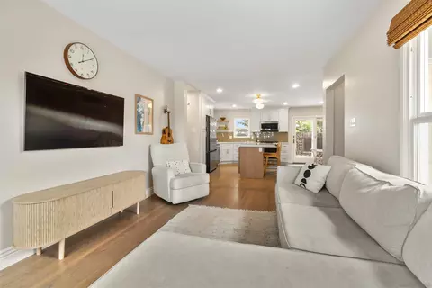 Living - 823 La Salina Pl, Oceanside, CA 92054 photo 7 of 7