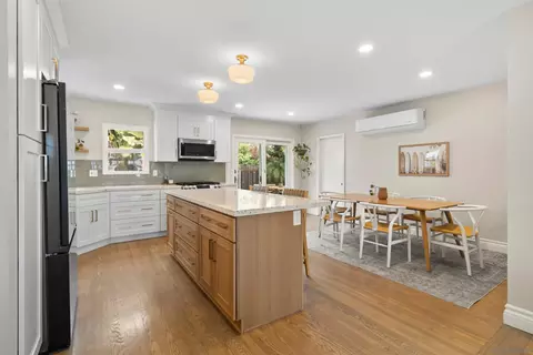Kitchen - 823 La Salina Pl, Oceanside, CA 92054 photo 2 of 6