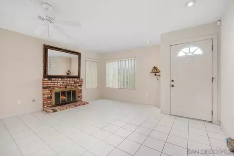 Living - 4445 Sunburst Dr, Oceanside, CA 92056 photo 3 of 6