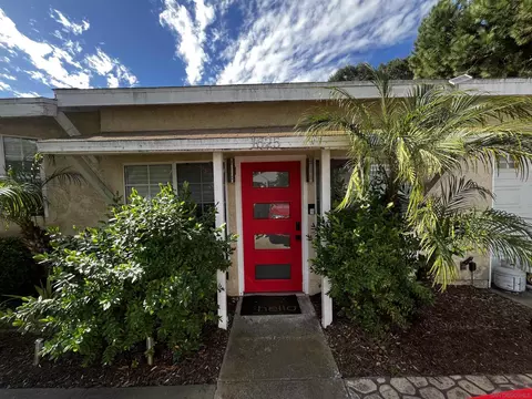 Exterior - 1625 Stewart St, Oceanside, CA 92054 photo 3 of 10