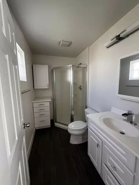 Bath - 1625 Stewart St, Oceanside, CA 92054 photo 1 of 12