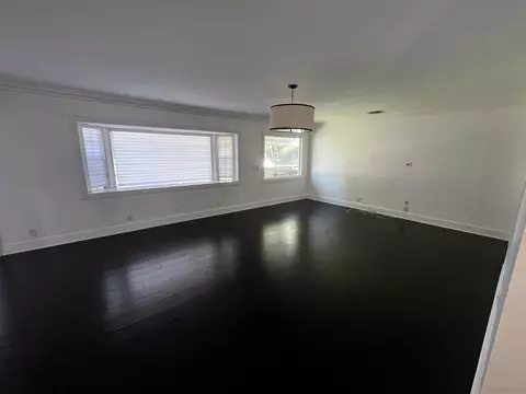 Living - 1625 Stewart St, Oceanside, CA 92054 photo 1 of 7
