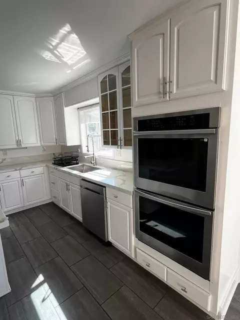 Kitchen - 1625 Stewart St, Oceanside, CA 92054 photo 1 of 3