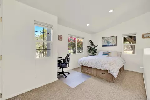 Bedroom - 14265 Sandhill Rd, Poway, CA 92064 photo 8 of 9