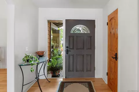 Entry Way - 2726 Naples Ct, Carlsbad, CA 92010 photo 3 of 3