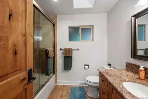 Bath - 2726 Naples Ct, Carlsbad, CA 92010 photo 4 of 5