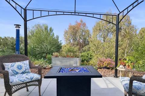 Exterior - 2726 Naples Ct, Carlsbad, CA 92010 photo 5 of 16