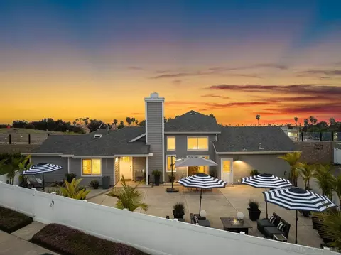 6951 Quiet Cove Dr, Carlsbad, CA 92011