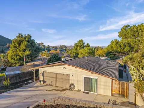 9144 Fanita Rancho Rd, Santee, CA 92071