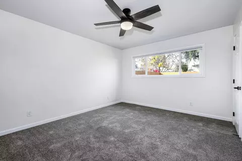 Bedroom - 926 Aster Ave, El Cajon, CA 92020 photo 6 of 7