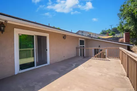 1116 Circle Dr, Escondido, CA 92025 photo 27