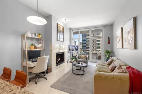 550 Front St #302, San Diego, CA 92101