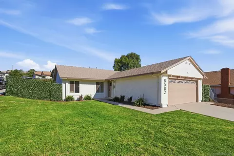 8582 Parkbrook St, San Diego, CA 92114