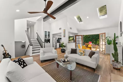 4343 Caminito De La Escena, San Diego, CA 92108