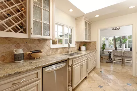 619 Bonair Way, La Jolla, CA 92037 photo 12