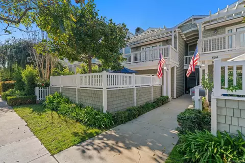 Exterior - 848 E Ave, Coronado, CA 92118 photo 2 of 6