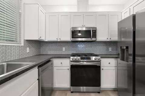 Kitchen - 848 E Ave, Coronado, CA 92118 photo 3 of 4