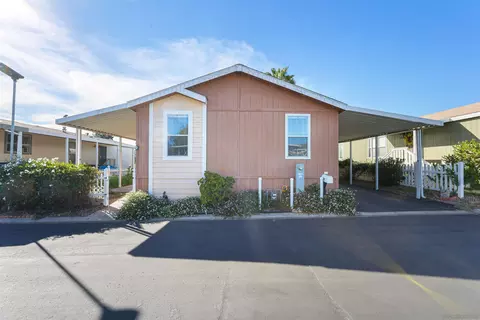 450 E Bradley Ave #SPC 69, El Cajon, CA 92021