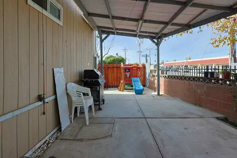 Exterior - 200 Olive Ave #101, Vista, CA 92083 photo 2 of 4