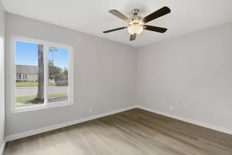 Bedroom - 13856 Jack Oak Ln, Lakeside, CA 92040 photo 4 of 6